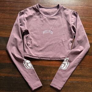 Darc Sport Mauve Long-Sleeve Crop Top with Wolf Sleeve Graphics